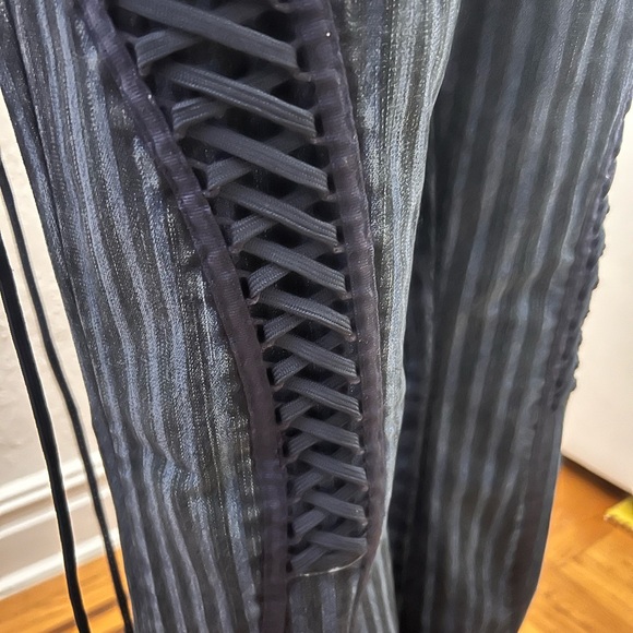 AMAZING Y2K Rocawear Lace Up Low Rise Denim Pinstripe Jeans - Picture 6 of 9